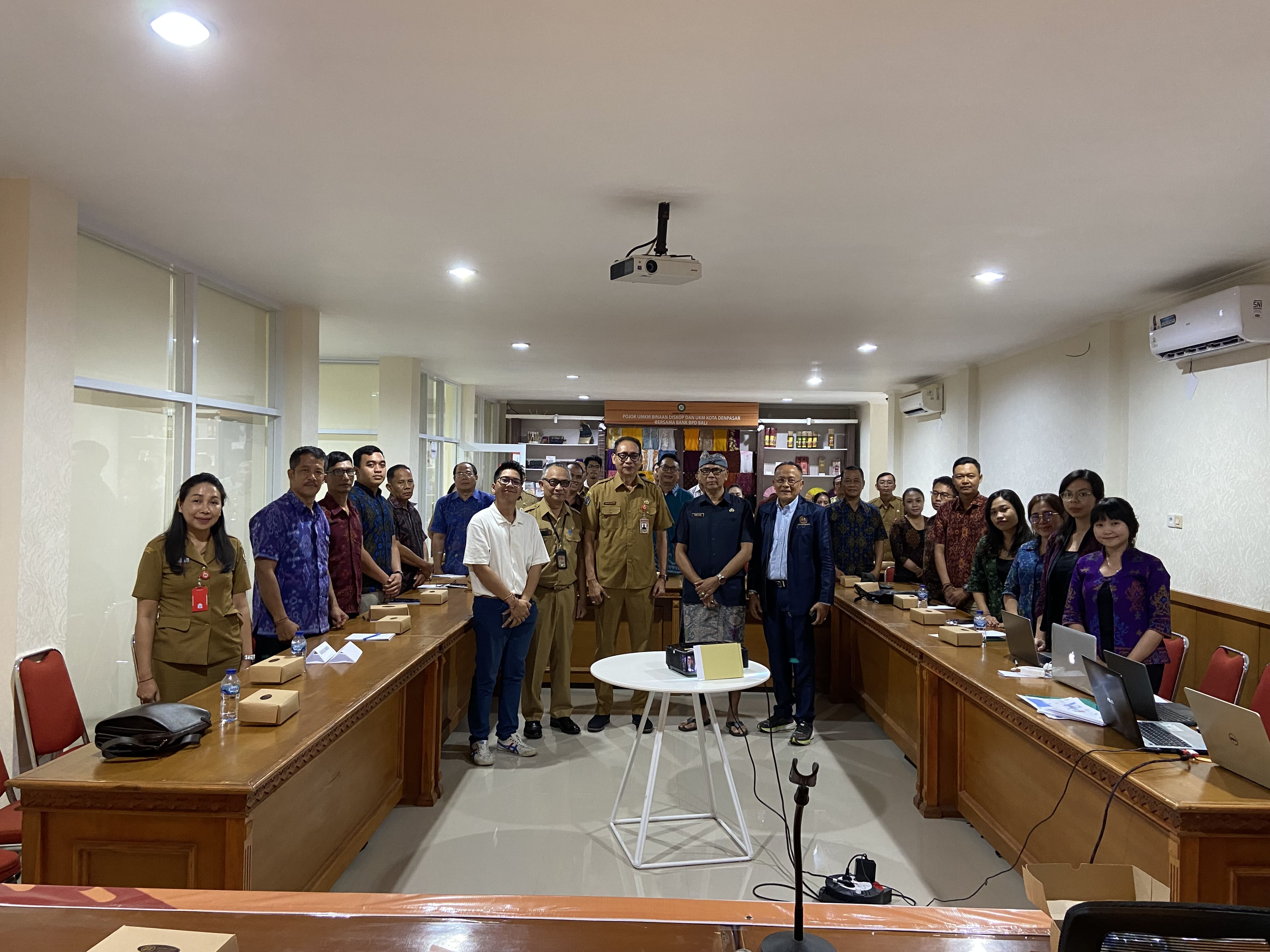 Pembukaan Acara Focus Group Discussion (FGD)