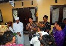 WALIKOTA TINJAU BEDAH RUMAH SWADAYA